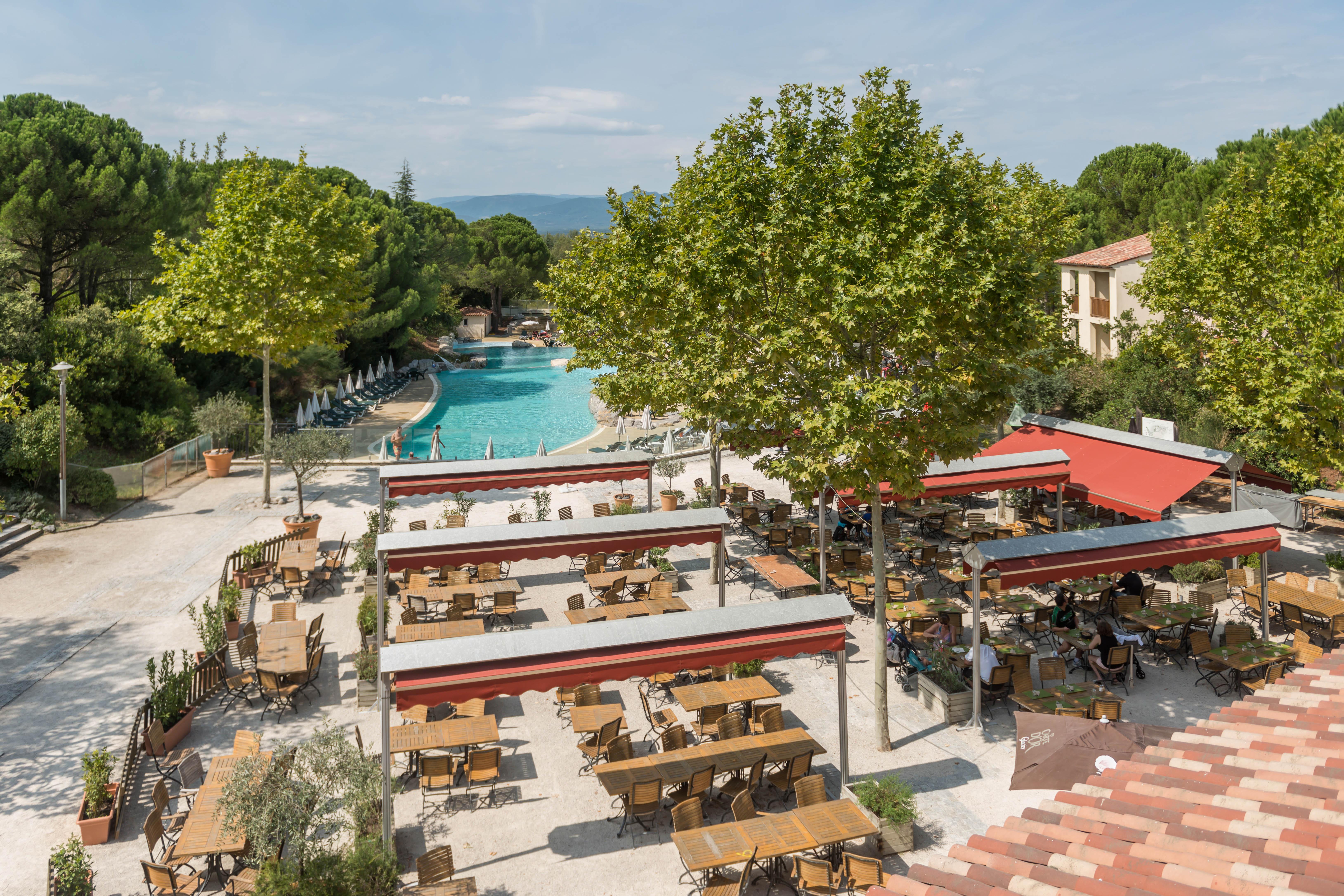 Village Pierre & Vacances Le Rouret Grospierres Exteriör bild